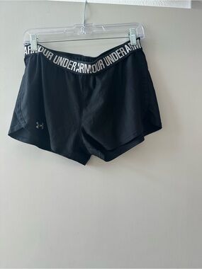 Under Armour Black Women's Athletic Shorts with Branded Waistband